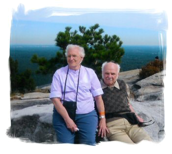 Picture of Glen and Evelyn Altimus on top of Stone Mountain Georgia